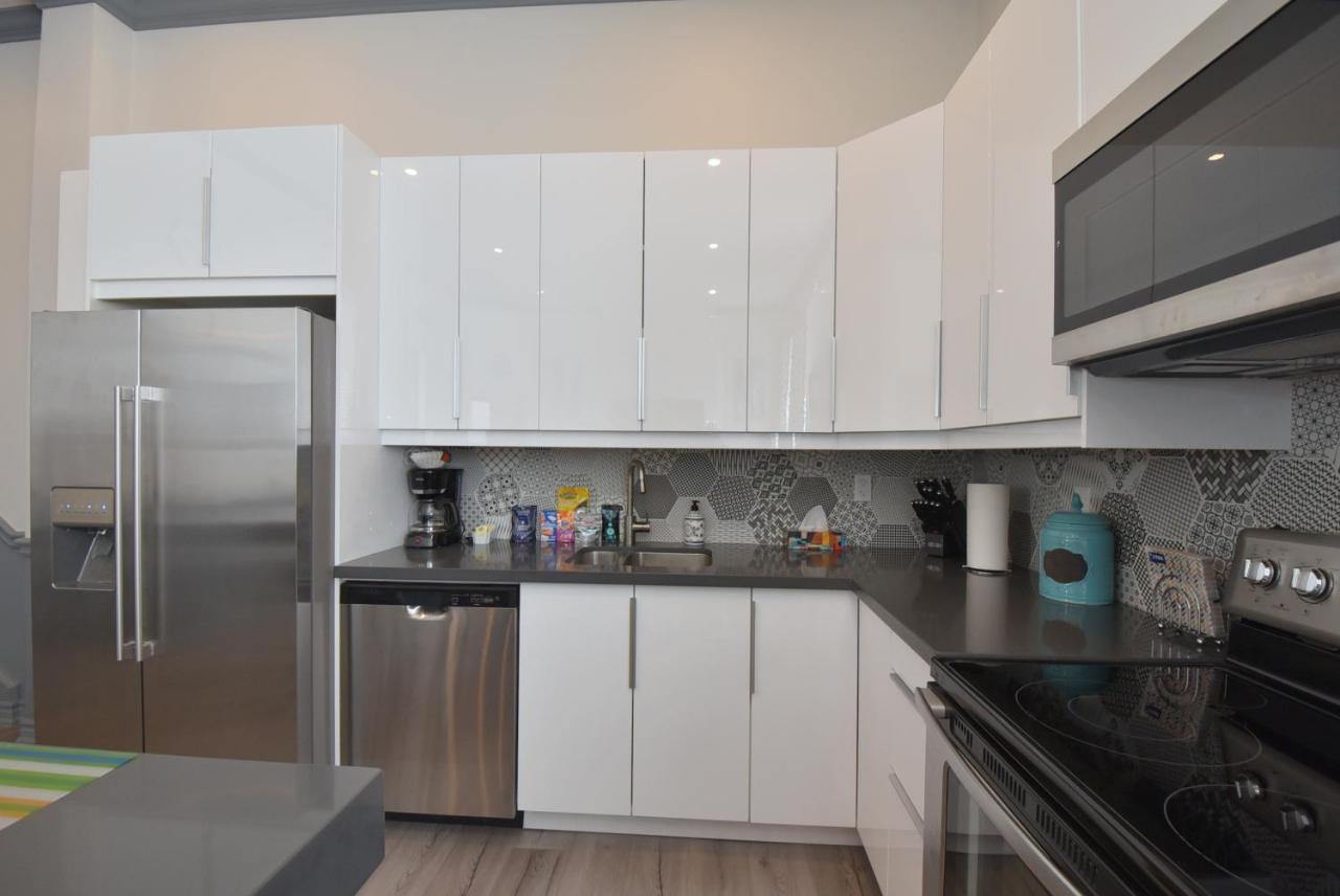 The Soma Furnished Residences Hamilton Exterior foto